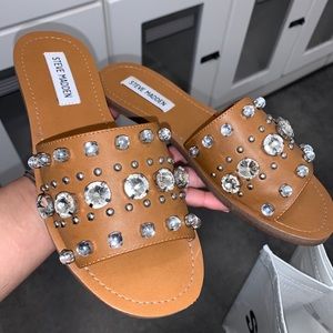 Steve Madden slides